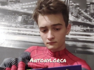 antonylorca Vierges