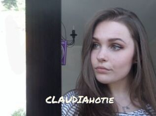 CLAUDIAhotie