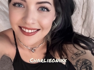 Charlieonixx
