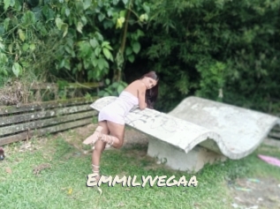Emmilyvegaa