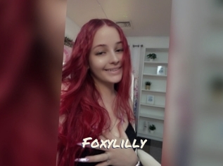 Foxylilly