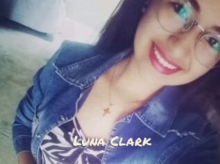 Luna_Clark