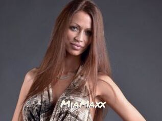 MiaMaxx