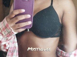 Mystiquee