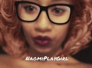 NaomiPlayGirl