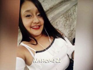 Nahomy21