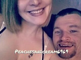 Peachesandcream6969