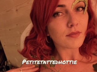 Petitetattedhottie