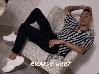 Ricardo_hoot