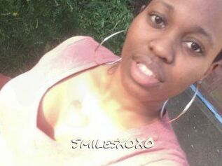SmilesXOXO