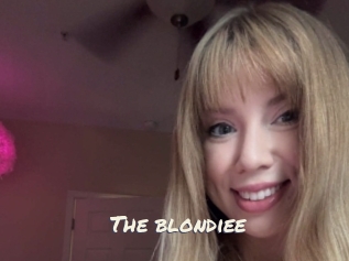 The_blondiee
