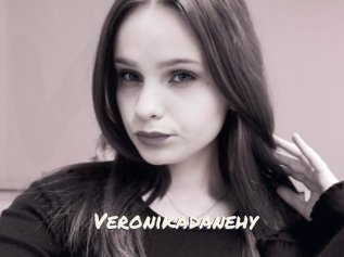 Veronikadanehy